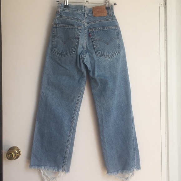 Vintage Levi 23’ petite - Picture 2 of 3